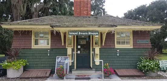 Island Sweets Shoppe