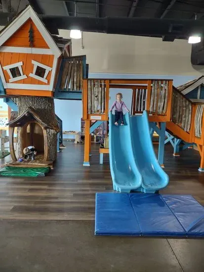 The Monkey’s Treehouse Play Space, Beer Garden & Eatery