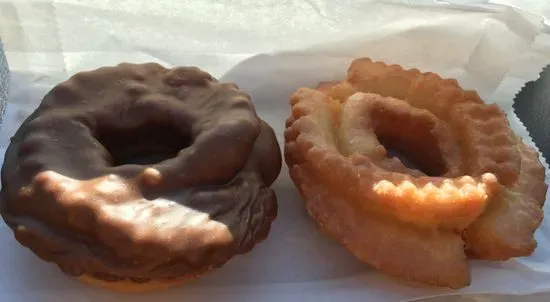 Hometown Donuts