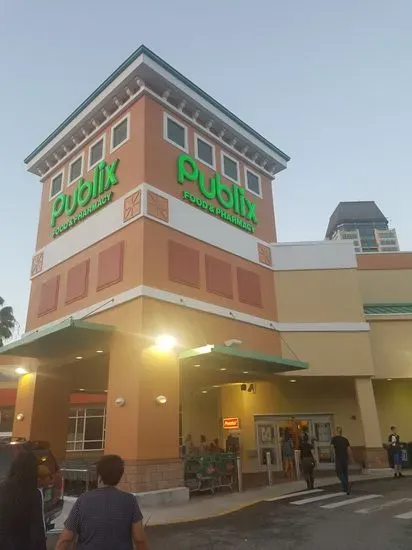 Publix Super Market at University Village