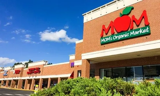 MOM's Organic Market