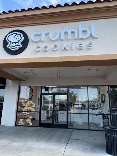 Crumbl Cookies - Hanford