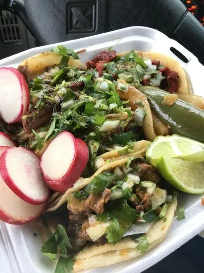 Las Perlas Taco Truck