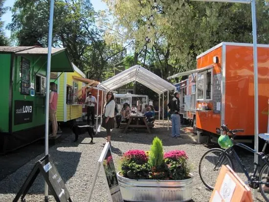 Piknik Park Food Cart Pod