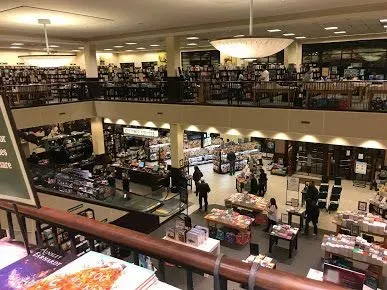 Barnes & Noble