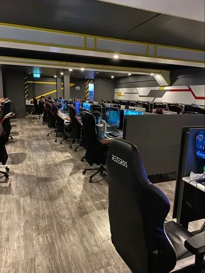 GGL - Go Gaming Lounge (a.k.a. InternetCity) Brisbane Internet Cafe