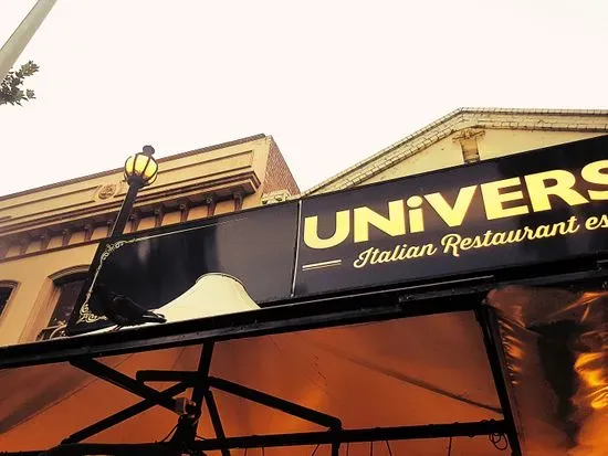 Universal Restaurant