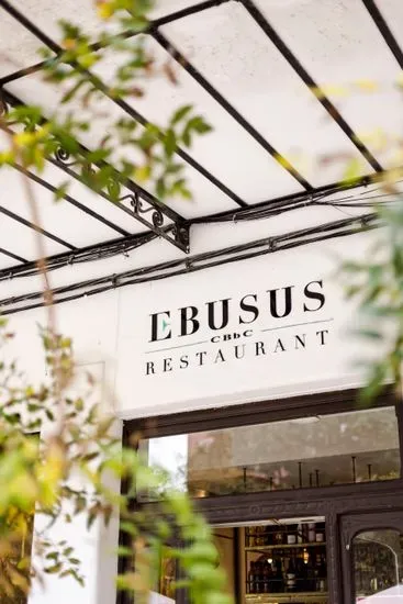 Ebusus Café