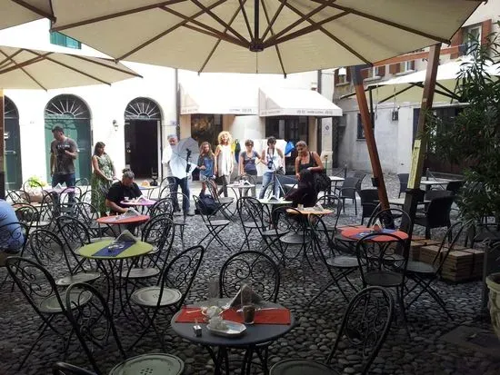 Caffè Della Piazzetta