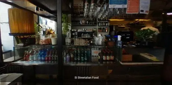 Sì Streetalian Food