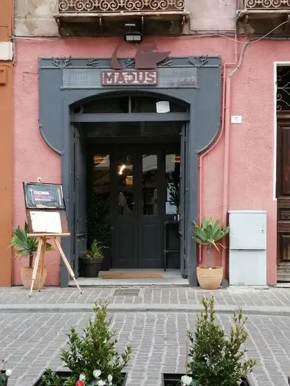 MACUS in fabula