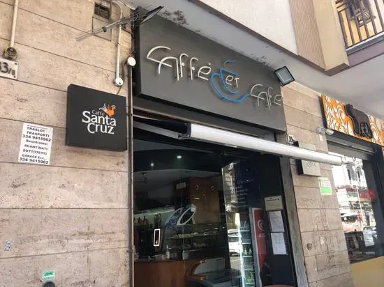 Caffé et Cafè