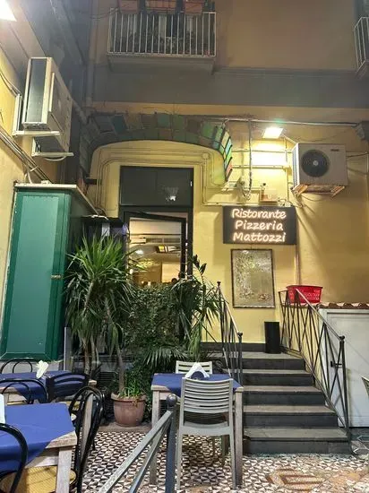 Mattozzi Restaurant & Pizzeria