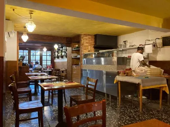 Trattoria Pizzeria Casa Mia