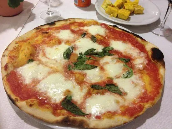 Pizzeria "Giorgio che viene"