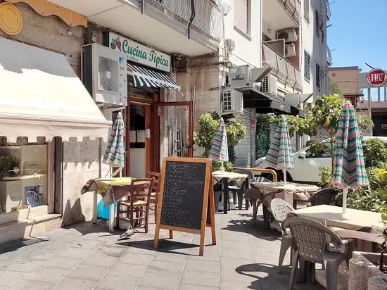 Cucina Tipica Da Vittorio Napoli