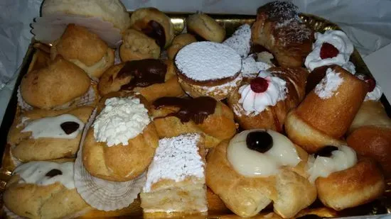 Pasticceria Cornetteria Dolci e Sfizi