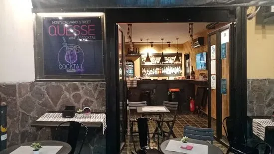 Quesse cocktail bar