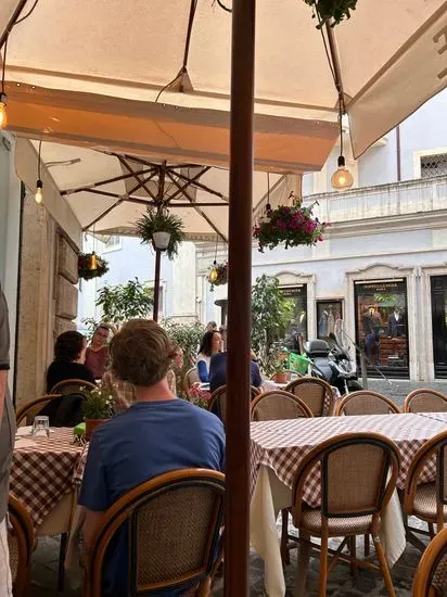 Maddalena, Trattoria 29