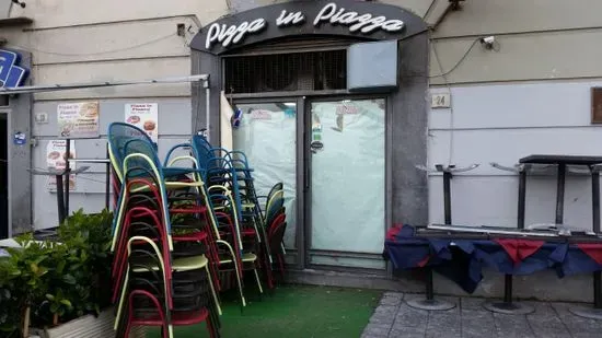 Pizza in piazza