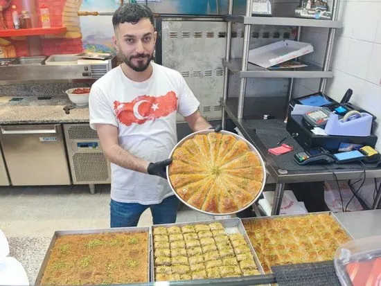 Pizza Kabab Falafel