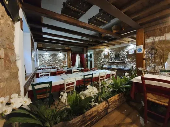 Locanda Al Confin Osteria Le Piere