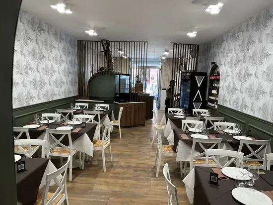 Vavì Group, Restaurant & Pizza