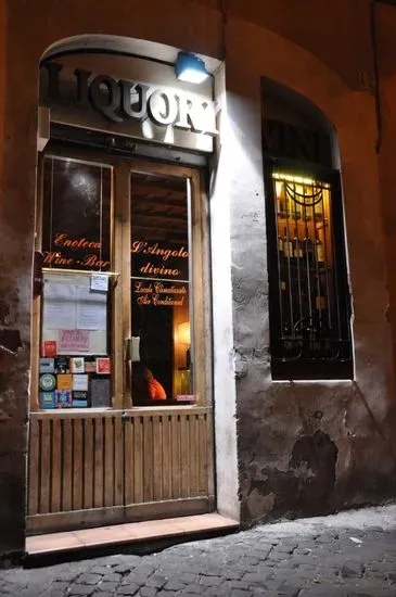 L’Angolo Divino Enoteca Vineria