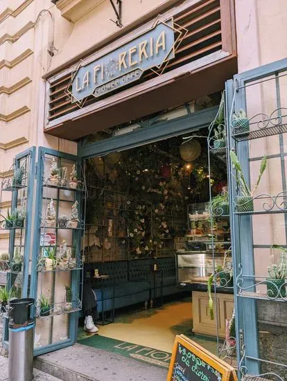 La Fioreria Café