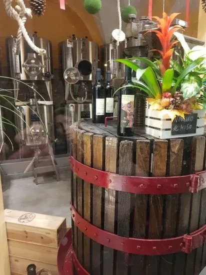 Crifo Wine Store Bari