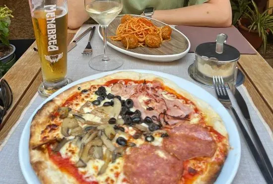 Trataría pizzeria