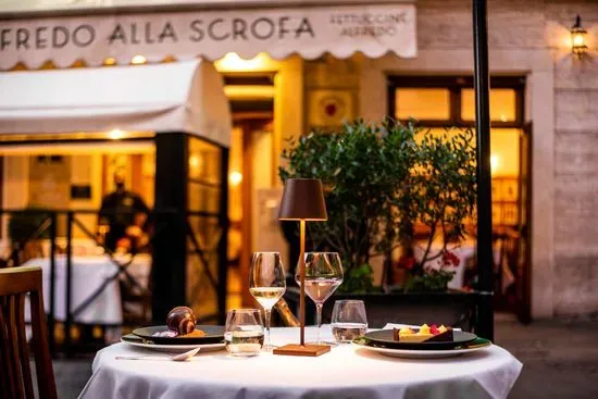 Alfredo alla Scrofa Restaurant