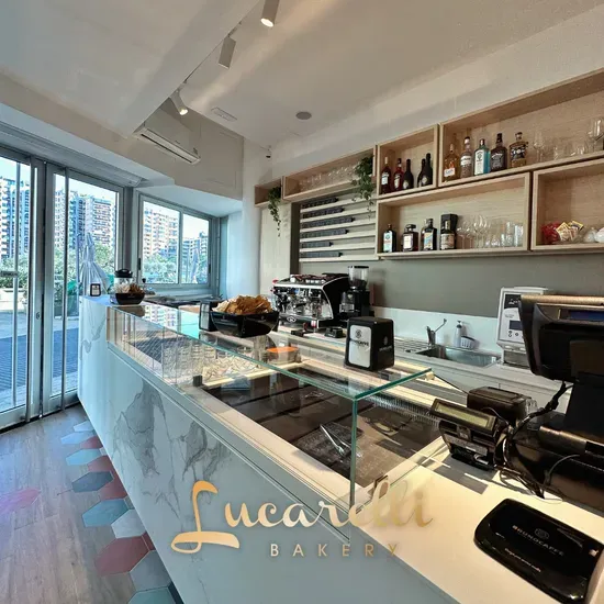 Lucarelli Bakery