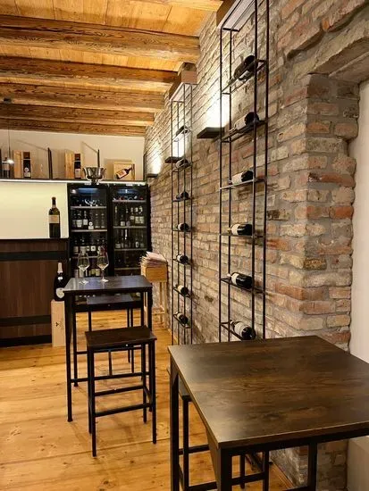 Enoteca Dalla Mora