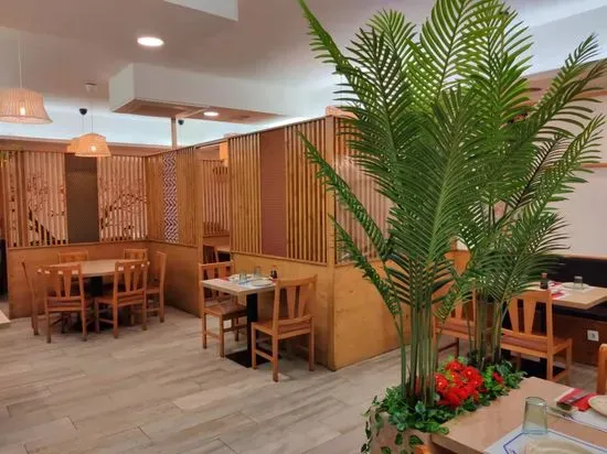 Maruko restaurante japonés