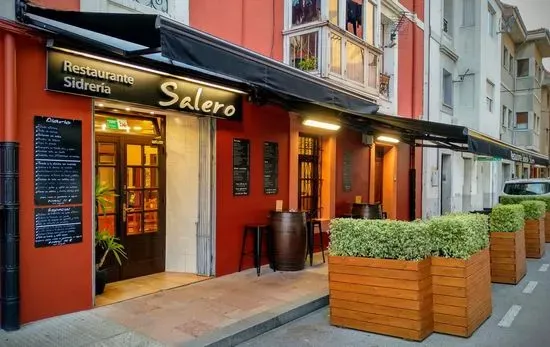 Restaurante Sidrería SALERO