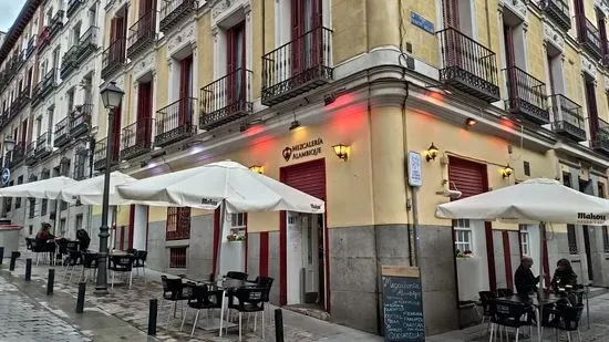 Mezcalería Alambique Restaurante