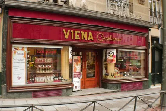 Viena Capellanes