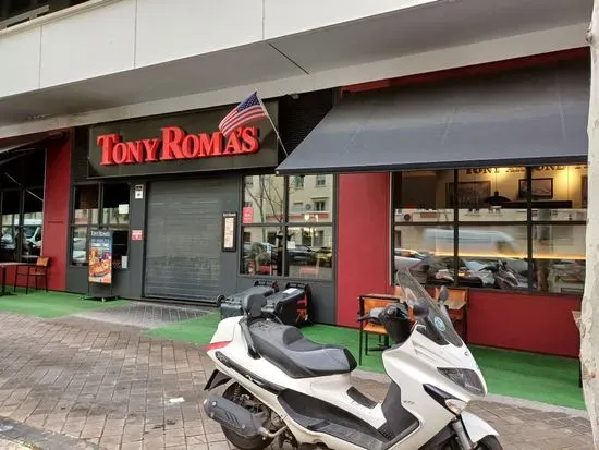 Tony Roma's