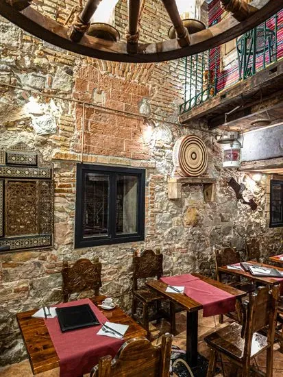 L’Autentic, Lebanese Restaurant