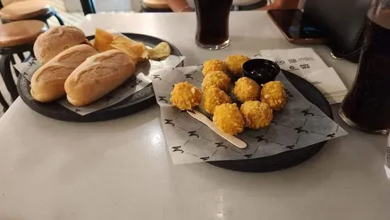 100 montaditos