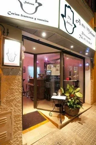 A Ma Maison Restaurant