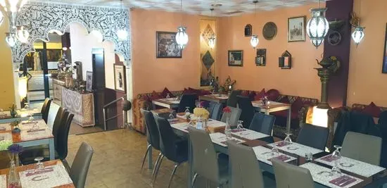 Aljuzama Restaurant