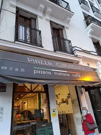 Piazza Castello - pizzeria, trattoria, bar