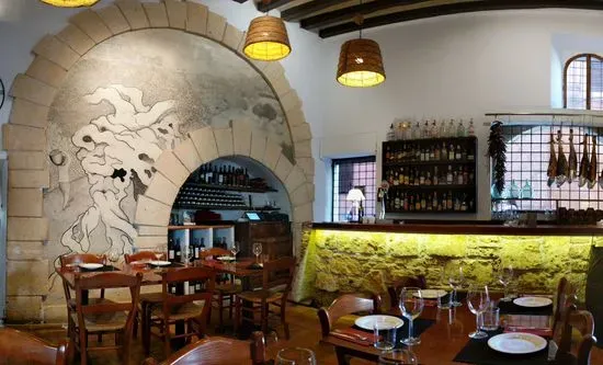 Restaurante El Túnel