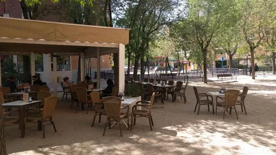 El Parque Cafe Bar