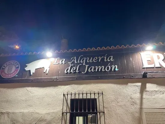 La Alquería del Jamón.