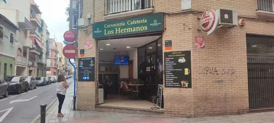 Cervecería Cafetería Los Hermanos