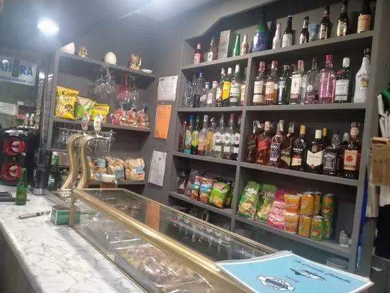 Bar y Restáurate La Cervecita Catracha