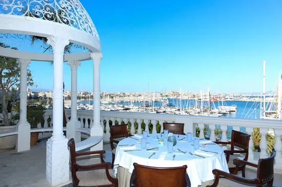 Restaurante Bahía Mediterráneo